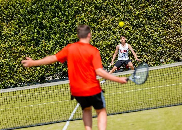 In Leukermeer By The Waterside בקתה Well (Limburg)