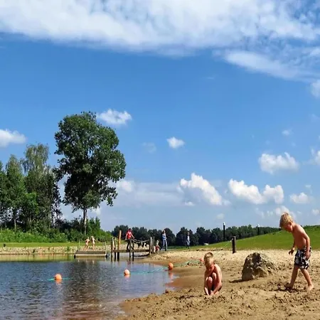 In Leukermeer By The Waterside * 威尔